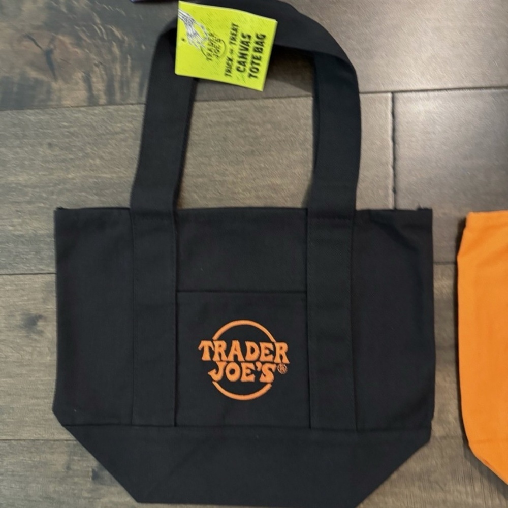 Trader Joe’s mini tote black